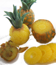 pineapple.jpg pineapple.jpg